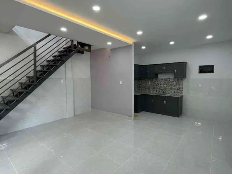 Nhà 2 Tầng Phú Thọ - Khu An Ninh, Sổ Hồng Riêng... Bán nhà riêng tại Minh Phụng, Hồ Chí Minh 01