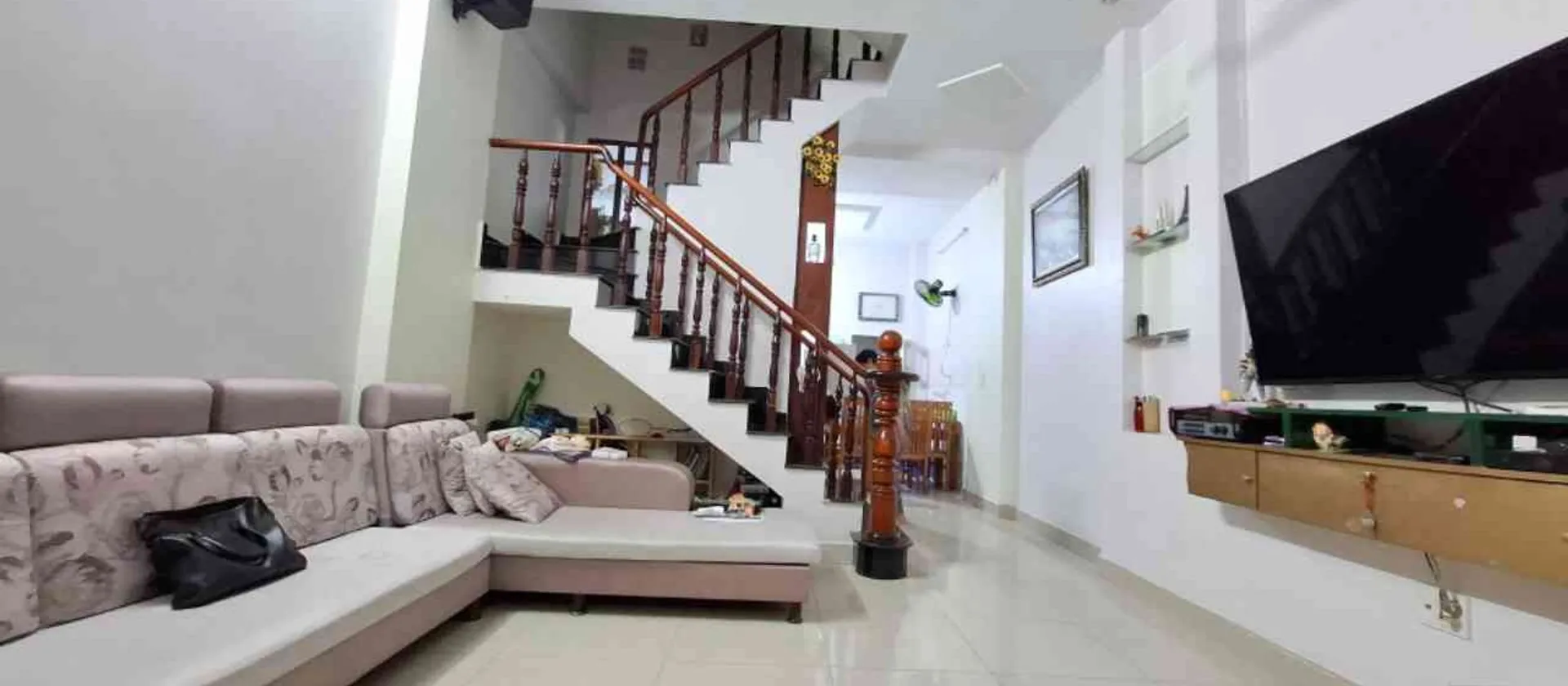 Nhà hiếm Bình Trưng Đông, tặng full nội thất... Bán nhà riêng tại Bình Trưng, Hồ Chí Minh 01