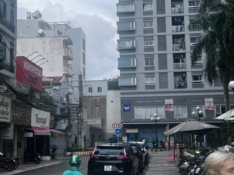 Bán nhà mặt phố Hoàng Hoa Thám, 5 tầng, 174m2 ,Có Thang Máy, Dòng Tiền 55tr/tháng... Bán nhà mặt phố tại Tân Bình, Hồ Chí Minh 01