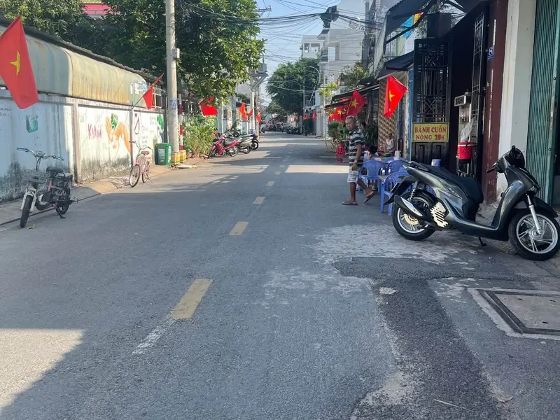 BÁN NHÀ 4 TẦNG - HẺM XE HƠI - sát góc TRẦN THỊ NĂM - DƯƠNG THỊ MƯỜI - 4PN - GIÁ CỰC TỐT.... Bán nhà riêng tại Trung Mỹ Tây, Hồ Chí Minh 01