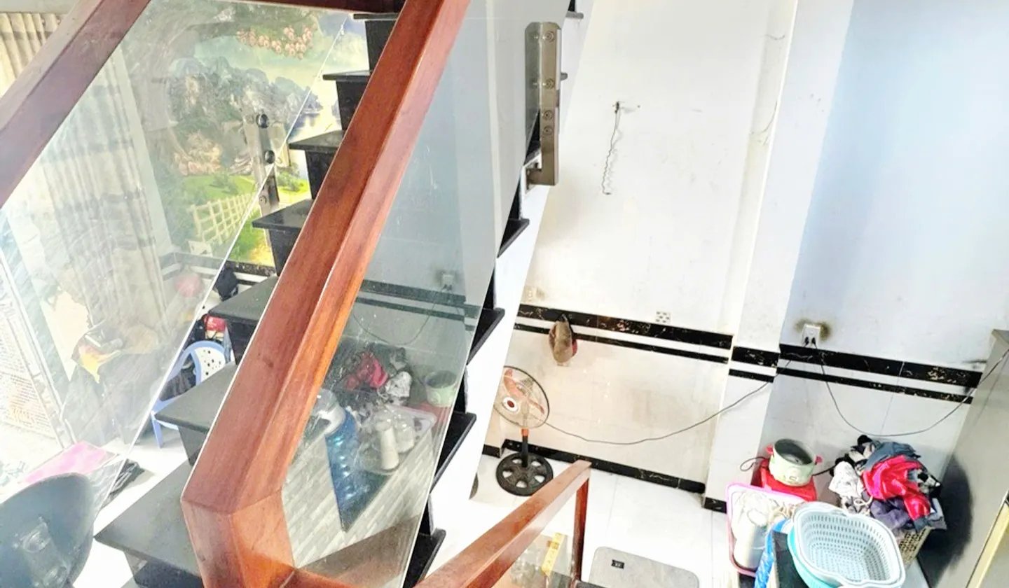💰CHỈ 4TỶ 190TR (TL)
🔥NHÀ 2 TẦNG 4M x 22M_CÓ DÒNG TIỀN SẴN_HIỆP THÀNH 45-LÊ VĂN KHƯƠNG NHÀ MÁY BIA... Bán nhà riêng tại Tân Thới Hiệp, Hồ Chí Minh 01