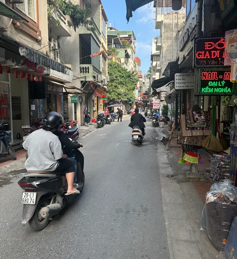 Nhà mặt phố sang trọng tại trung tâm kinh doanh đỉnh cao... Bán nhà mặt phố tại Cầu Giấy, Hà Nội 01