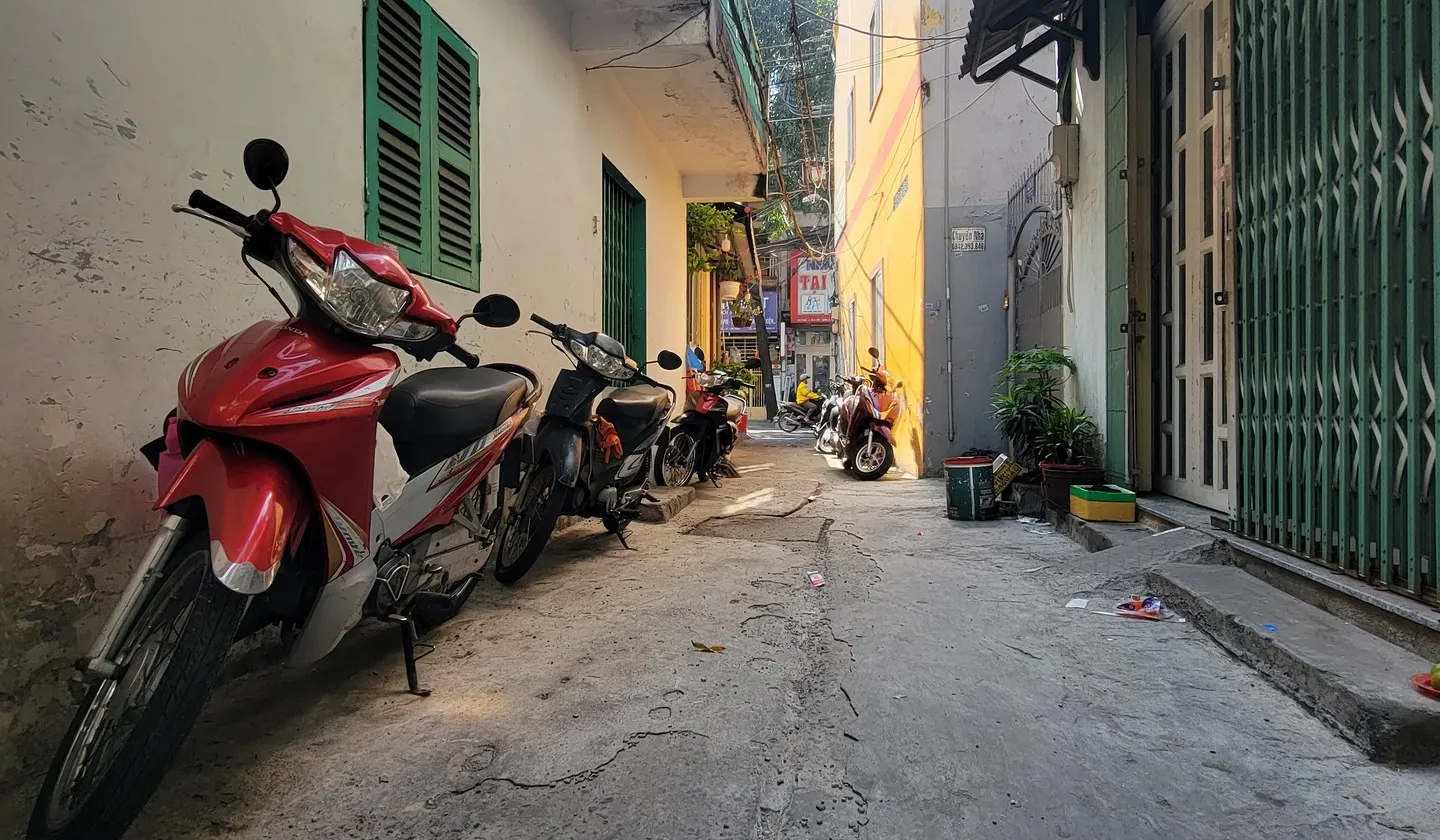 Bán nhà lô góc 2 mặt tiền Thạch Lam, 32m², 2PN 2WC... Bán nhà riêng tại Phú Thạnh, Hồ Chí Minh 01