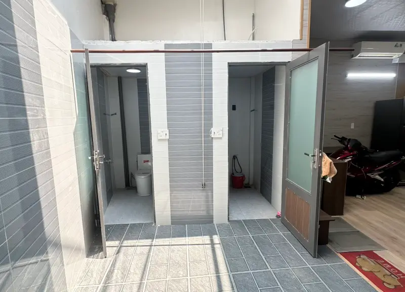 Nhà rộng tiện lợi, hẻm ô tô tải ngay Tân Thới Nhất... Bán nhà riêng tại Đông Hưng Thuận, Hồ Chí Minh 01