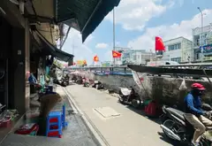 Bán nhà riêng tại Tô Ký, Quận 12, diện tích 180m2, mặt tiền rộng 9.3m... Bán nhà riêng tại Đông Hưng Thuận, Hồ Chí Minh 02