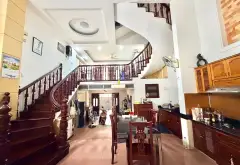 Biệt thự phố cao cấp 5 tầng hẻm 6m Bạch Đằng, gần sân bay... Bán nhà riêng tại Tân Sơn Hòa, Hồ Chí Minh 01