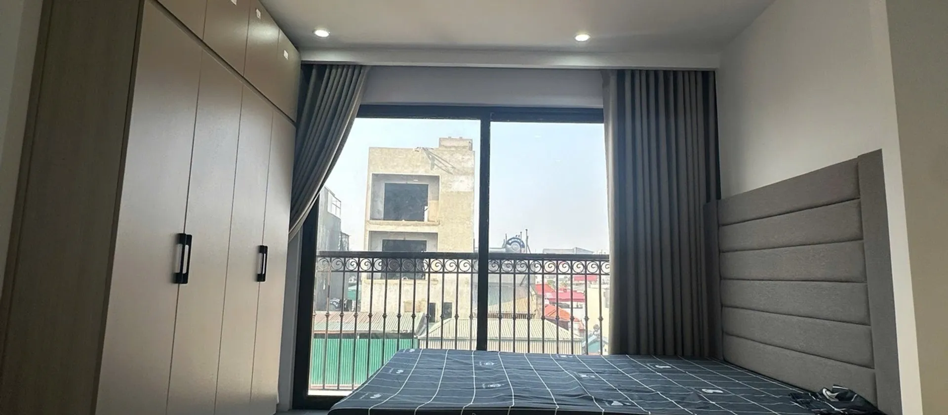 Bán nhà riêng 8 tầng tại Hoàng Như Tiếp, quận trung tâm, phù hợp kinh doanh CCMN, giá 16.1 tỷ... Bán nhà riêng tại Bồ Đề, Hà Nội 01