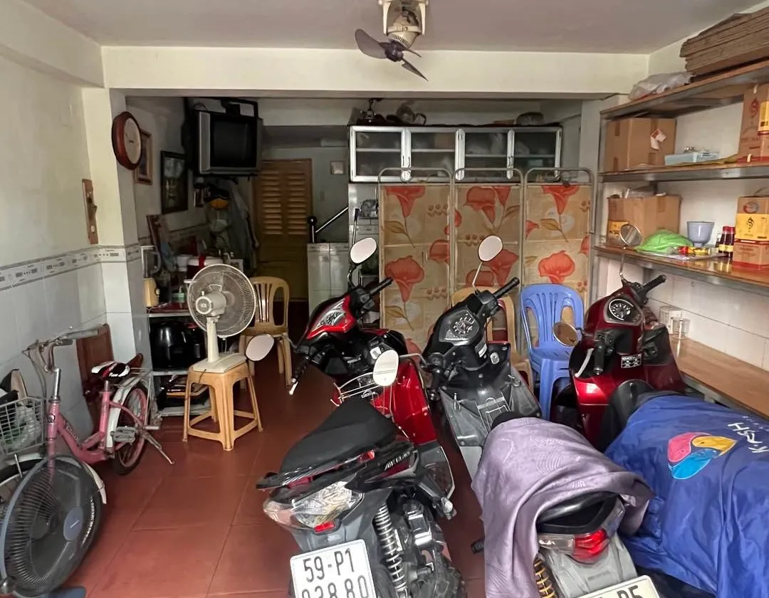 Nhà mặt phố góc 2 mặt tiền, vị trí đắc địa sân bay Tân Sơn Nhất... Bán nhà mặt phố tại Tân Sơn Hòa, Hồ Chí Minh 01