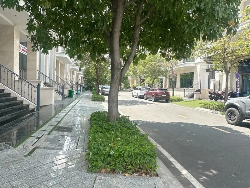 Nhà mặt phố góc 2 mặt tiền 5 tầng tại Đại đô thị Vạn Phúc City... Bán nhà mặt phố tại Hiệp Bình, Hồ Chí Minh 01