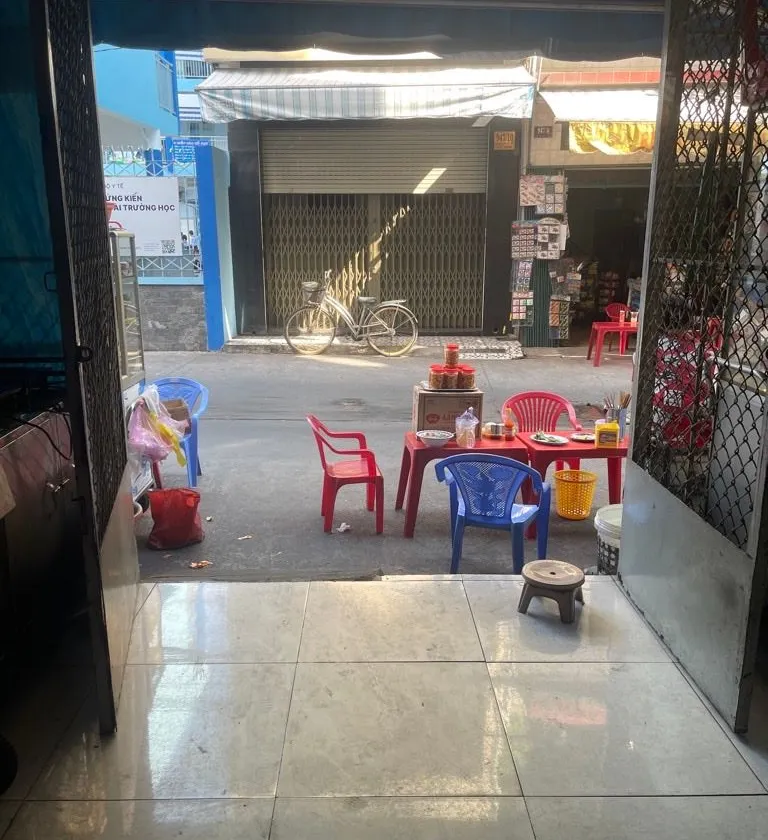 Nhà 2 tầng 5PN mặt hẻm kinh doanh Tân Bình, diện tích 109m2... Bán nhà riêng tại Bảy Hiền, Hồ Chí Minh 01