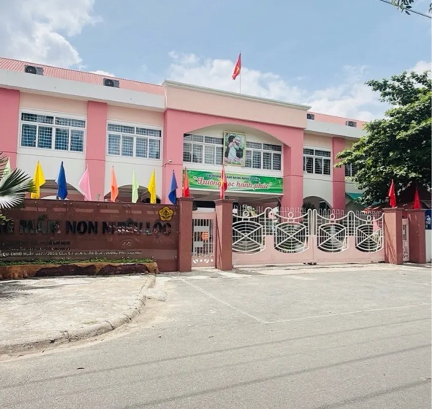Nhà mặt phố ngay trung tâm Tân Phú, thiết kế hiện đại... Bán nhà mặt phố tại Phú Thọ Hòa, Hồ Chí Minh 01