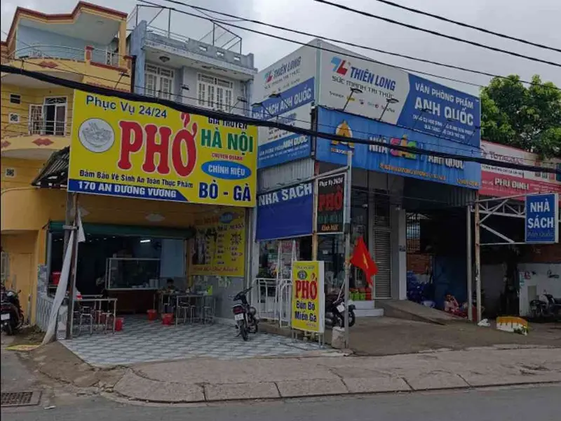 Nhà phố mặt tiền rộng tại trung tâm kinh doanh quận 8... Bán nhà mặt phố tại Phú Định, Hồ Chí Minh 01