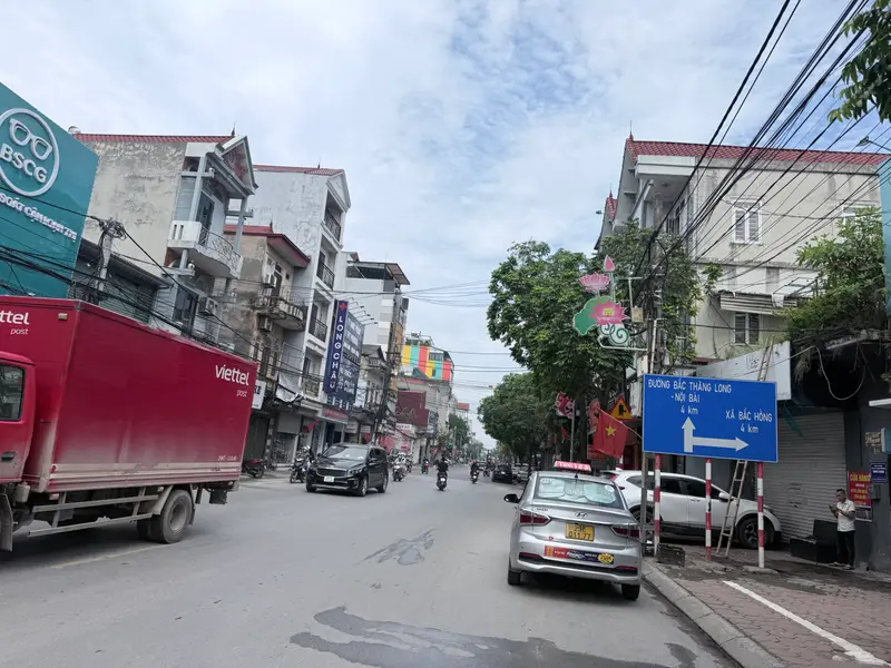 52M TRUNG TÂM VÂN NỘI – Ô TÔ VÀO TẬN ĐẤT - 8’ TỚI CẦU NHẬT TÂN – NHỈNH 3 TỶ... Bán owner_side tại Phúc Thịnh, Hà Nội 01