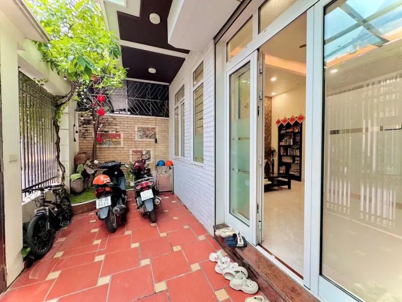 Cơ hội sở hữu nhà 5 tầng mặt tiền rộng tại Nguyễn Văn Linh - Ngõ to như phố, giá tốt. Bán mọi giá.... Bán nhà riêng tại Phúc Lợi, Hà Nội 01