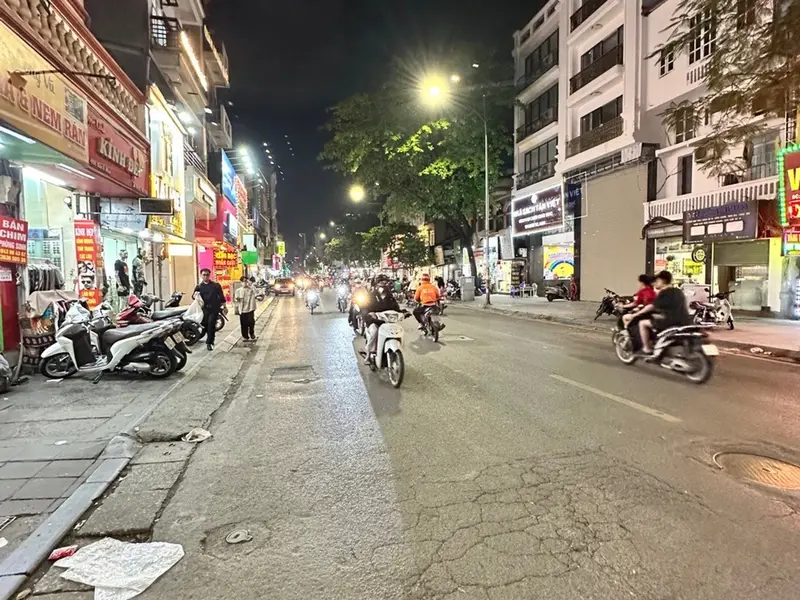 Nhà Lô Góc 7 Tầng Thang Máy Phố Bạch Mai - Tỏa Sáng Mọi Góc Nhìn... Bán nhà riêng tại Bạch Mai, Hà Nội 01