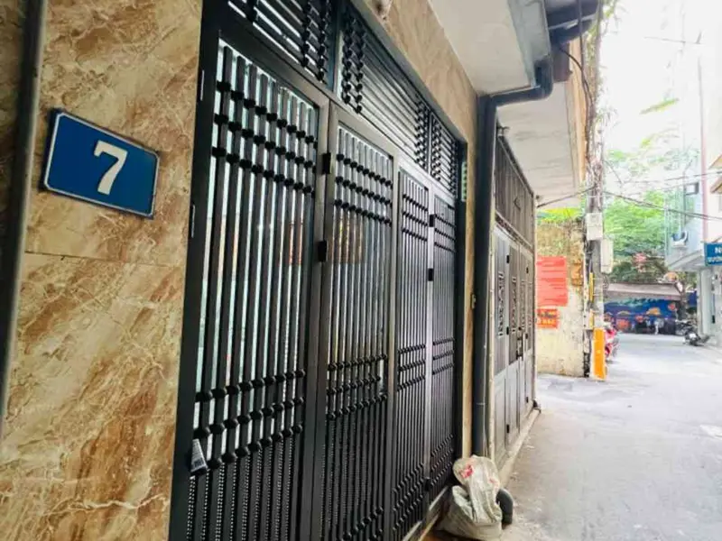 Nhà 6 tầng phường Cầu Giấy, ngõ thông, ô tô đỗ cửa, sổ vuông... Bán nhà riêng tại Cầu Giấy, Hà Nội 01