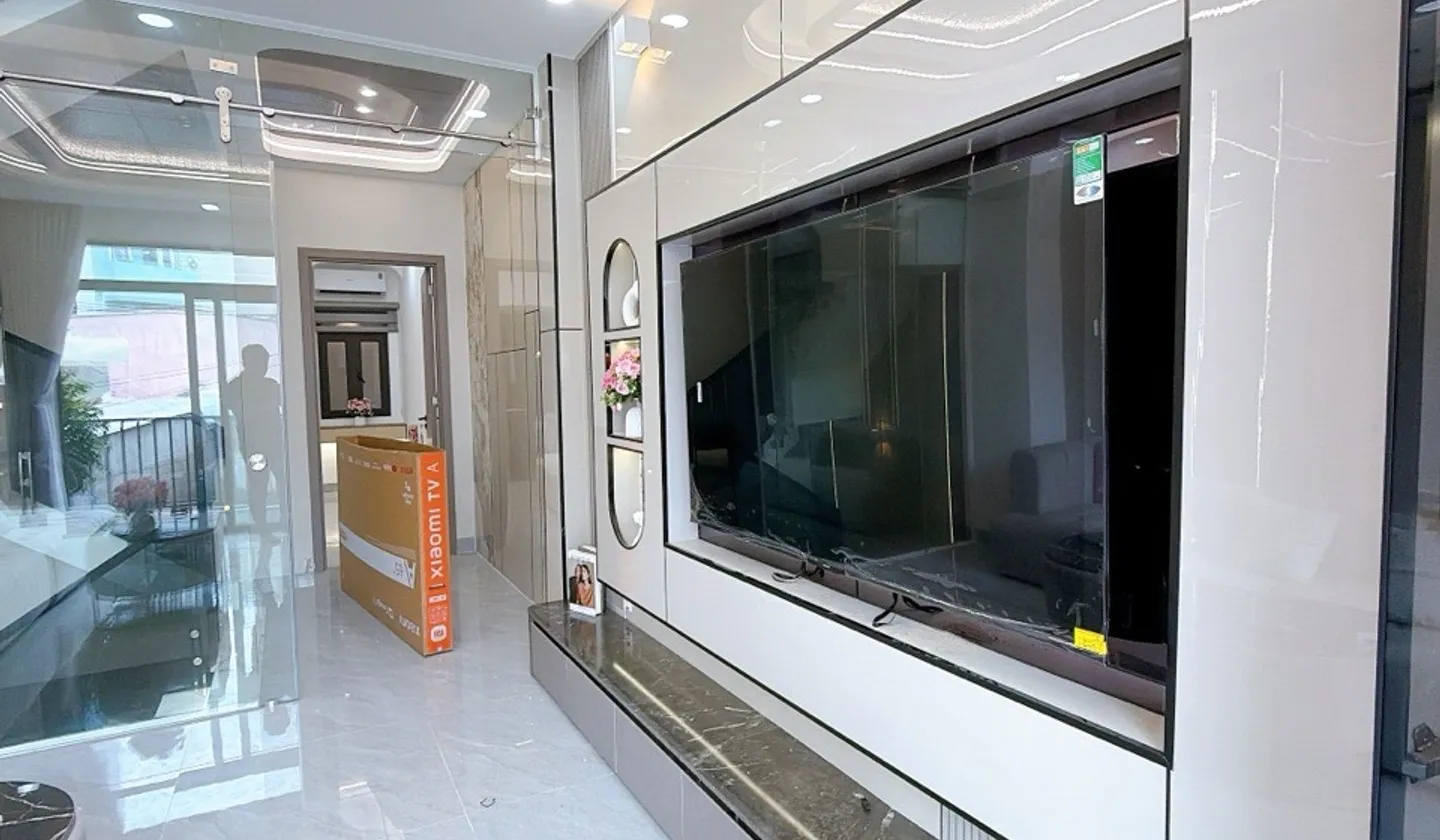 Nhà đẹp đầy đủ tiện nghi, nội thất cao cấp, tại Ngô Tất Tố, giáp Q1. Cách va ly vào ở ngay... Bán nhà riêng tại Thạnh Mỹ Tây, Hồ Chí Minh 01