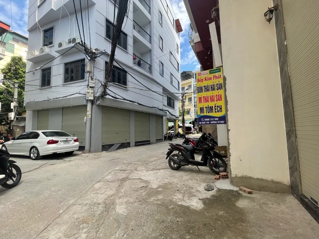 🔥TRUNG TÂM THANH TRÌ - 6 TẦNG THANG MÁY - OTO ĐỖ CỬA -NGÕ THẲNG TẮP-S.Ô ĐẸP -G.ÍA T.ÔT NHỈNH 8D... Bán nhà riêng tại Thanh Trì, Hà Nội 01