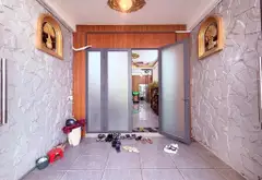 NHÀ MỚI ĐẸP BỐ TRÍ NỘI THẤT PHONG CÁCH TÂN CỔ ĐIỂN... Bán owner_side tại An Hội Đông, Hồ Chí Minh 08