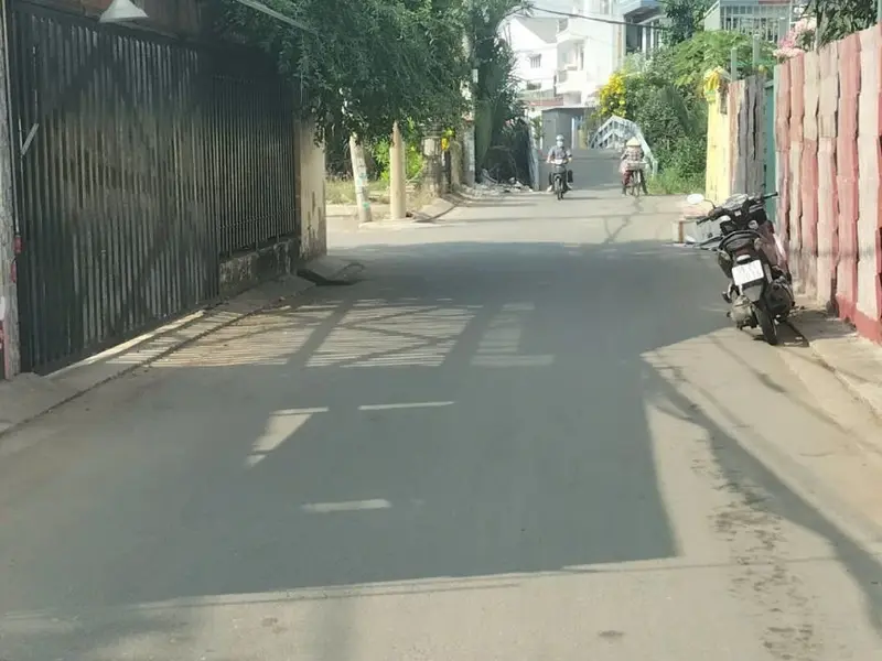Nhà Lô Góc 2 Mặt Tiền Siêu Đẹp Hẻm xe tải quay đầu Nhỉnh 4ty...... Bán nhà riêng tại Hiệp Phước, Hồ Chí Minh 01