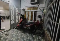 Bán nhà cũ - tiện xây mới - căn góc 2 mặt hẽm. Cách mặt tiền Huỳnh Tấn Phát 15m... Bán nhà riêng tại Nhà Bè, Hồ Chí Minh 01