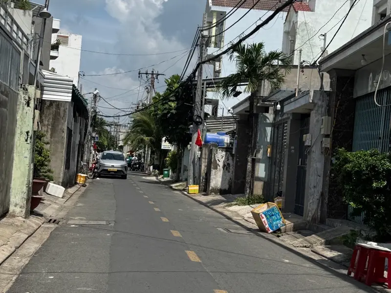 Biệt thự sân vườn mặt tiền đường số 16 - cơ hội sở hữu giá tốt hiếm có... Bán nhà mặt phố tại Bình Hưng Hòa, Hồ Chí Minh 01