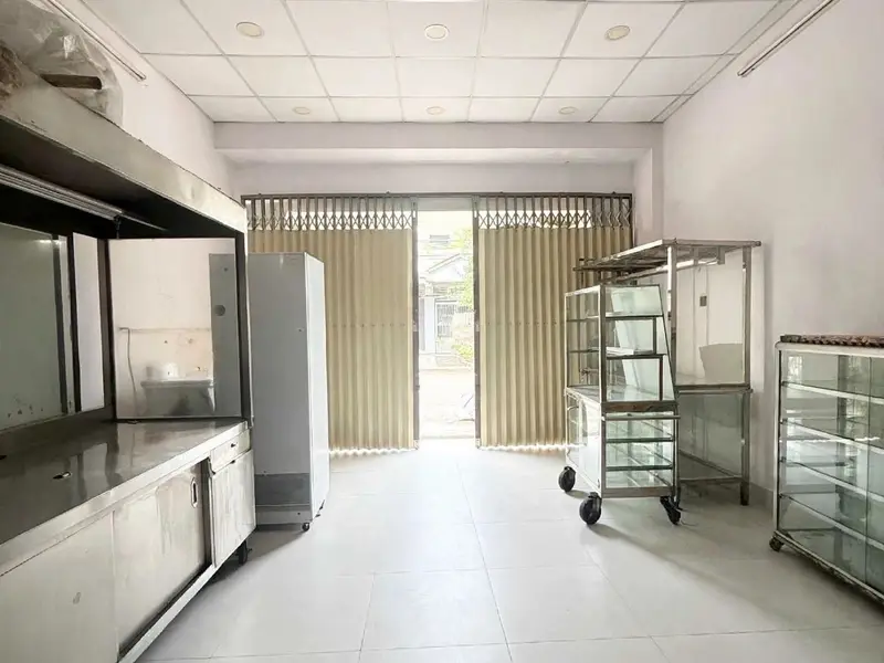 Mặt tiền kinh doanh Xóm Chiếu, 6 tầng, 111m2, Ngang 6.7, mua về ở ngay hoặc cho thuê... Bán nhà mặt phố tại Xóm Chiếu, Hồ Chí Minh 01