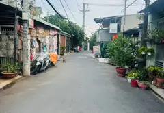 Nhà BTCT 3PN trung tâm Trung Chánh giá tốt chỉ còn 5.5 tỷ... Bán nhà riêng tại Bà Điểm, Hồ Chí Minh 02
