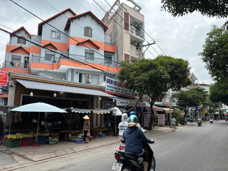 Bán nhà mặt phố Phạm Văn Bạch ,280m, 5 tầng, 21 phòng khép kín, ngang 15m... Bán nhà mặt phố tại Tân Sơn, Hồ Chí Minh 01