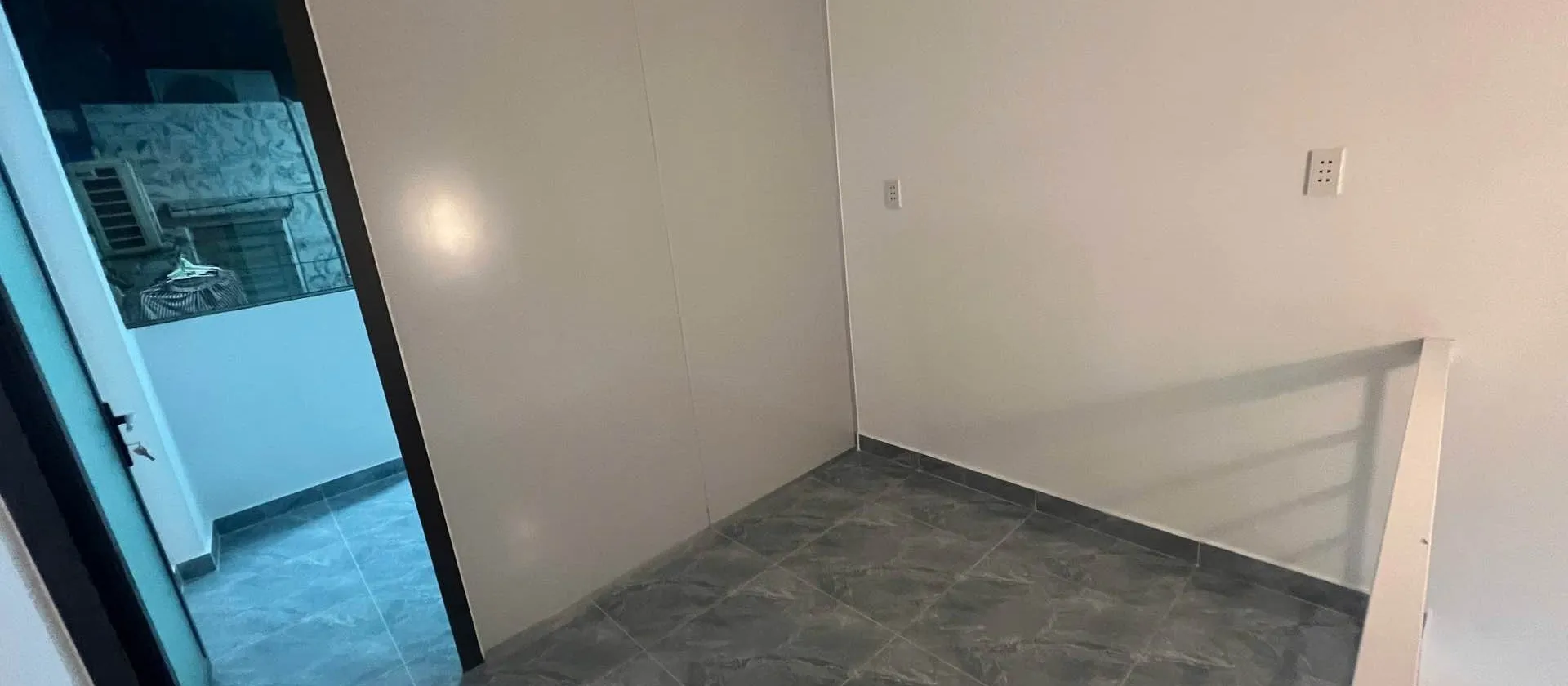 SÁT MT HOÀNG DIỆU - 2  TẦNG - NHỈNH 2 TỶ - SỔ VUÔNG VỨC... Bán nhà riêng tại Khánh Hội, Hồ Chí Minh 01