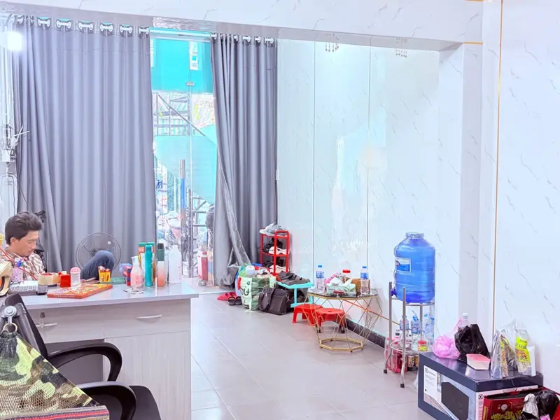 Giảm 1 tỷ nhà mặt tiền hẻm kinh doanh trung tâm Quận 10 - Cơ hội chỉ có một... Bán nhà riêng tại Diên Hồng, Hồ Chí Minh 01