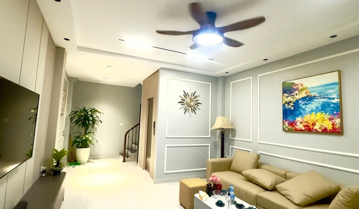 Bán nhà riêng 6 tầng có thang máy tại Phường Phương Liệt, Hà Nội, diện tích 48.3 m², giá 11.9 tỷ... Bán nhà riêng tại Phương Liệt, Hà Nội 01