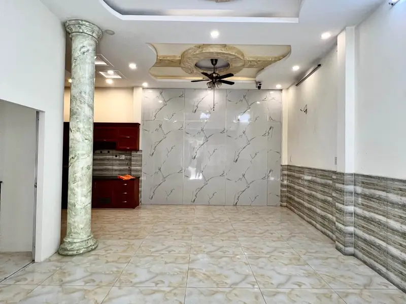 Nhà 4 tầng rộng rãi tại Bình Tân, tiện nghi đỉnh cao... Bán nhà riêng tại Bình Tân, Hồ Chí Minh 01