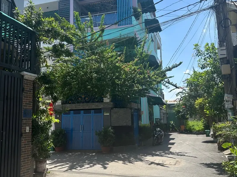 Bán nhà 3 tầng căn góc 2 mặt tiền ở Đình Phong Phú giá 6.8 tỷ... Bán nhà riêng tại Tăng Nhơn Phú, Hồ Chí Minh 01