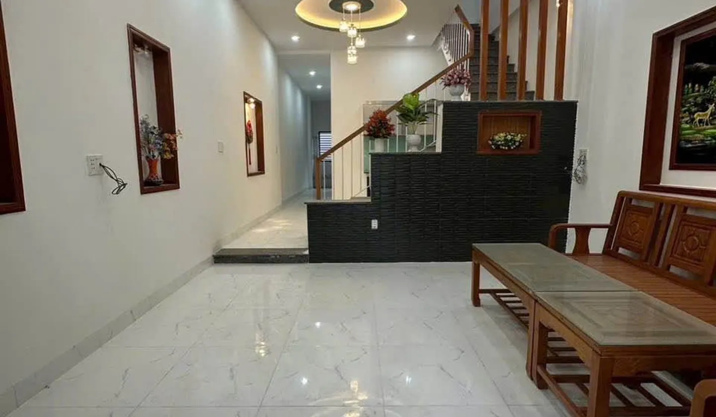 Bán nhà mặt phố Đa Mặn, Đà Nẵng, diện tích 76.5m², 2 tầng, giá 7.95 tỷ... Bán nhà mặt phố tại Ngũ Hành Sơn, Đà Nẵng 01