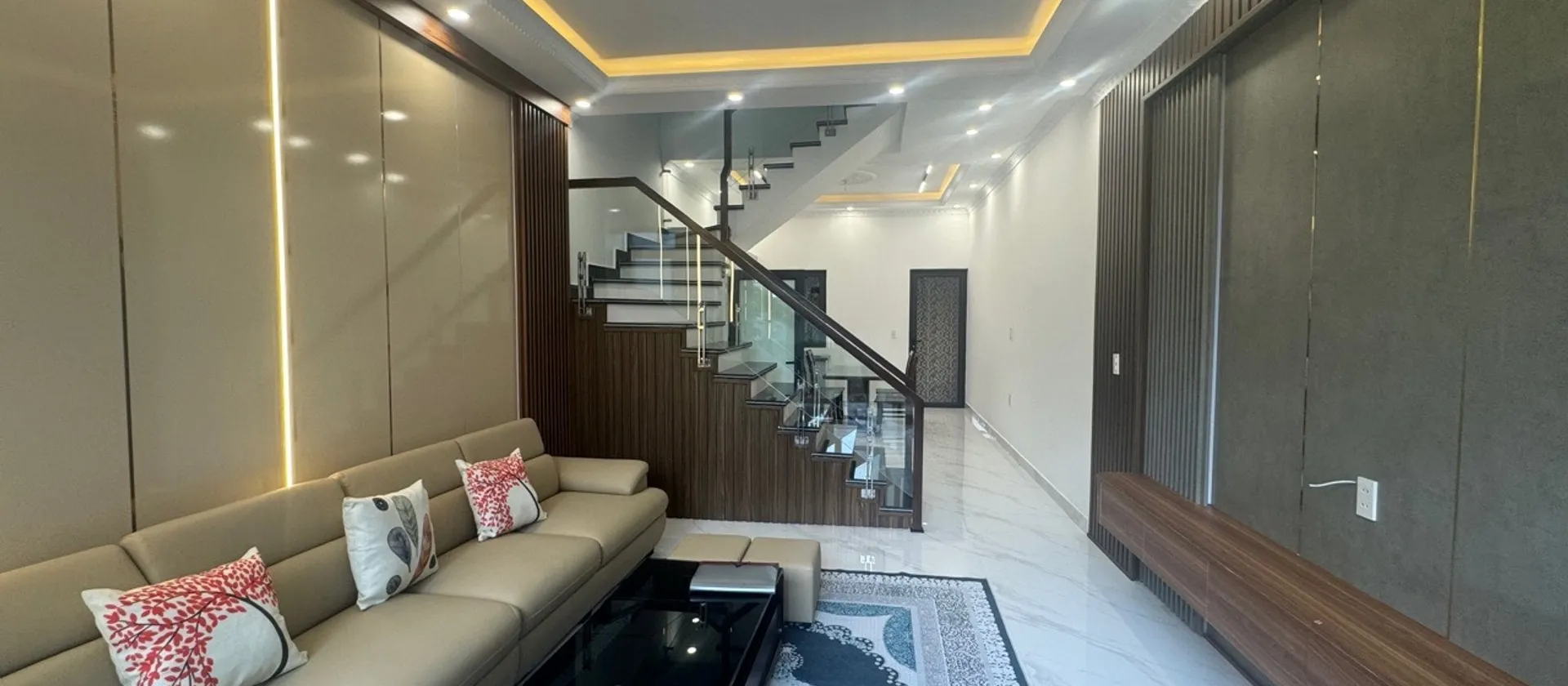 Nhà phố 3 tầng rộng rãi với 4 phòng ngủ tại khu vực An Hải, Quyết Thắng... Bán nhà riêng tại An Hải, Hải Phòng 01