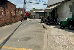 🔥🔥 NHÀ C4 HẺM Ô TÔ – SÁT QUỐC LỘ 1A – NGANG KHỦNG 6M – 120M² – GIÁ CHỈ 5.9 TỶ 🔥🔥
📐 DT: 6 x 20m... Bán nhà riêng tại Bình Tân, Hồ Chí Minh 01