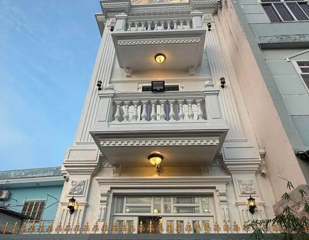 BIỆT THỰ MINI SÁT PHÚ MỸ HƯNG, QUẬN 7 - NGANG 5,7M – GIÁ 8,5 TỶ... Bán nhà riêng tại Tân Mỹ, Hồ Chí Minh 01