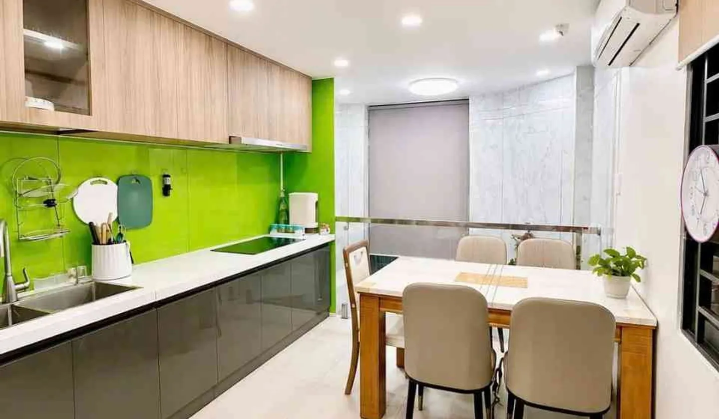 Nhà 4 tầng hai mặt tiền tại trung tâm quận 5 - phù hợp kinh doanh và an cư... Bán nhà riêng tại Chợ Quán, Hồ Chí Minh 01