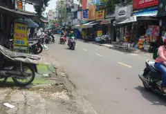 Nhà Trung Tâm Quận 10, Gần Bệnh Viện, 4 Phòng Ngủ Tiện Nghi... Bán nhà riêng tại Vườn Lài, Hồ Chí Minh 03