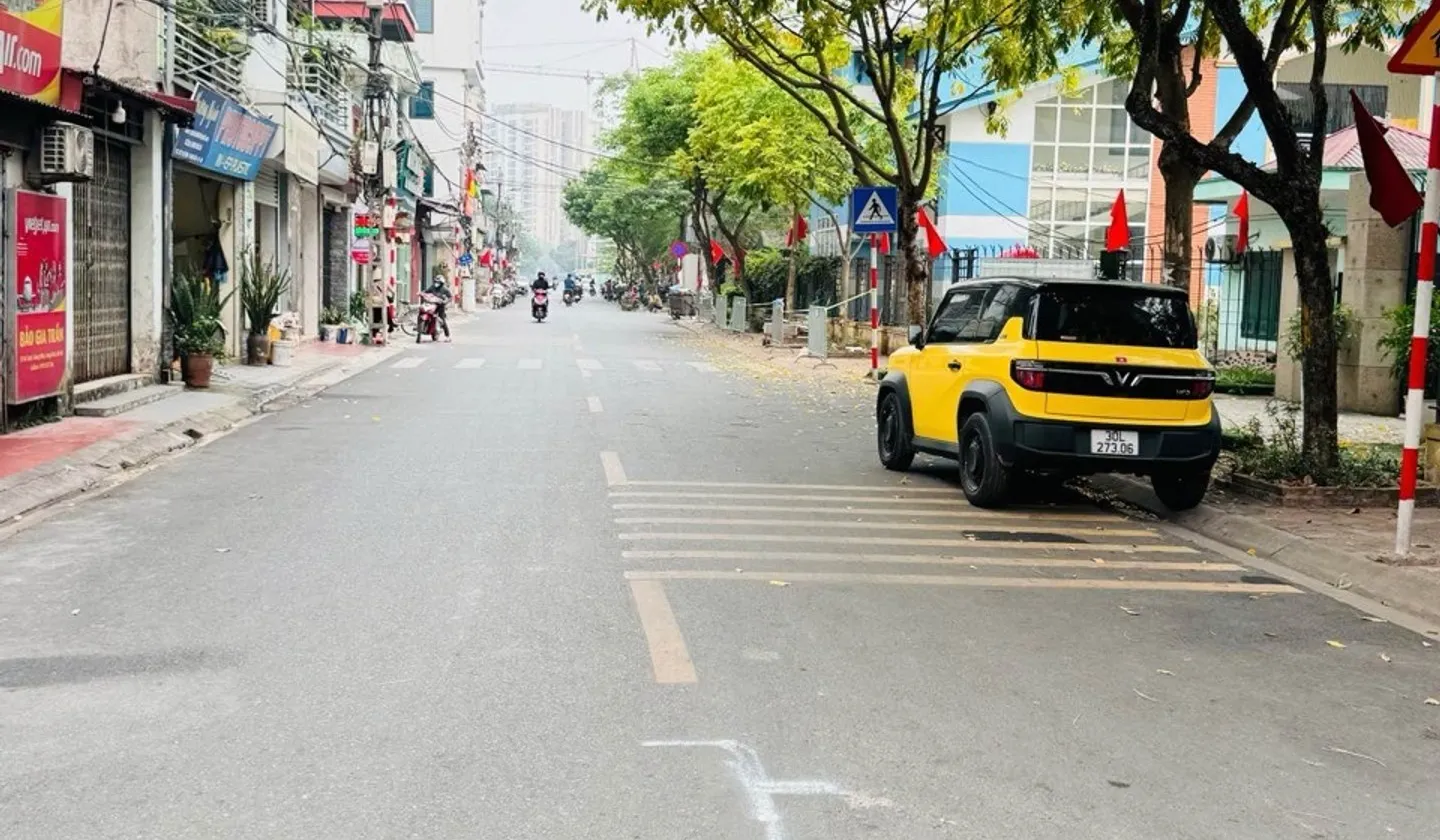 Căn Nhà Tiện Nghi 2 Phòng Ngủ Tại Kẻ Tạnh, Long Biên – Giá Chỉ 6.3 Tỷ VNĐ... Bán nhà riêng tại Việt Hưng, Hà Nội 01