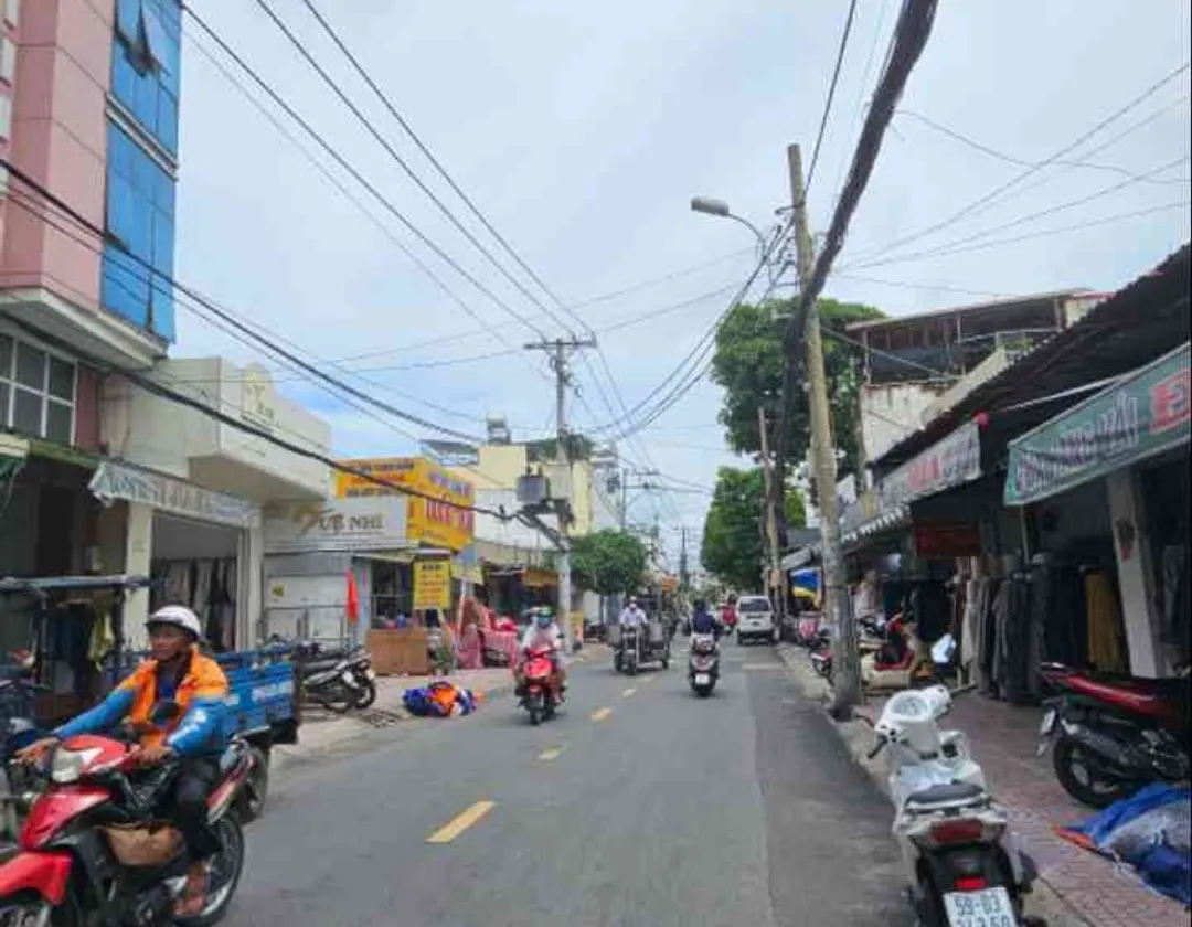 Bán nhà mặt phố Phú Thọ Hòa 108m2, mặt tiền 4.4m, giá tốt... Bán nhà mặt phố tại Phú Thọ Hòa, Hồ Chí Minh 01