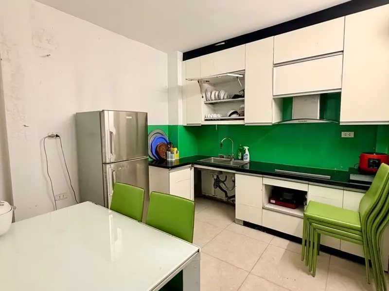 Bán nhà riêng 4 tầng tại phường Đống Đa, Hà Nội, diện tích 30.4m², phù hợp kinh doanh... Bán nhà riêng tại Đống Đa, Hà Nội 01