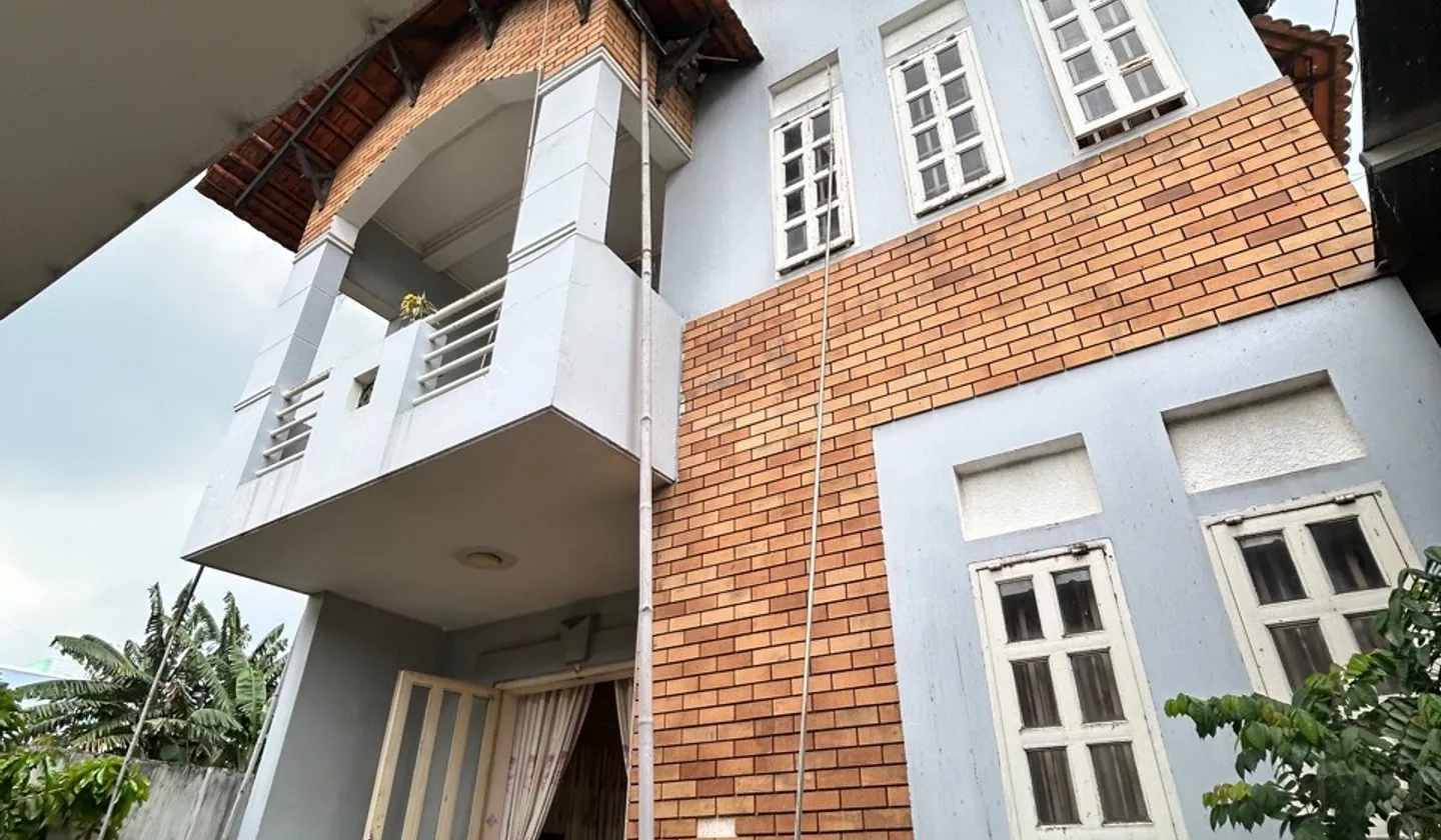 Biệt thự 3 tầng sân vườn phường Tây Thạnh, ,12x24m... Bán nhà riêng tại Tây Thạnh, Hồ Chí Minh 01