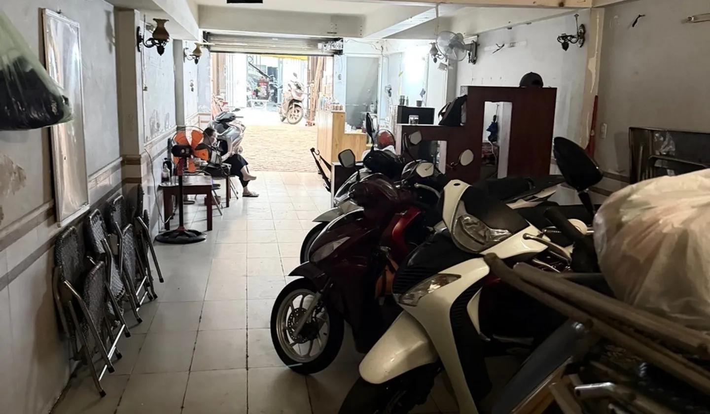 Nhà mặt phố 4 tầng diện tích 88m2 quận Tân Phú giá 11,8 tỷ... Bán nhà mặt phố tại Tân Sơn Nhì, Hồ Chí Minh 01