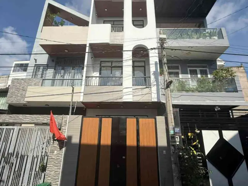 Biệt Thự Riêng Tư Phong Cách Hiện Đại Tại Phú Hữu, Thủ Đức... Bán nhà riêng tại Long Trường, Hồ Chí Minh 01