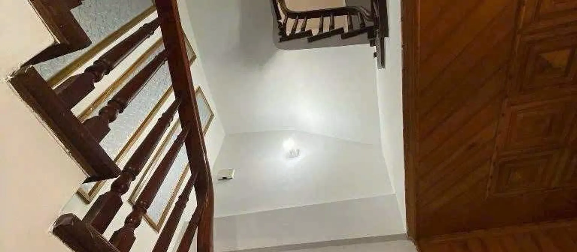 🔥 TÂN MAI – HOÀNG MAI | Ô TÔ VÀO NHÀ – NGÕ THÔNG – KINH DOANH TỐT 🔥

✅ DT 44/50m² – 5 tầng – 8 ph... Bán nhà riêng tại Hoàng Mai, Hà Nội 01