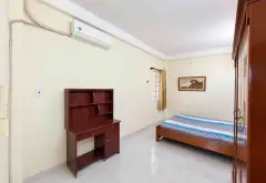 HẺM XE TẢI KHU VIP • THÀNH THÁI, P14 Q10 - 100m2 DTSD • 4 TẦNG BTCT • 5.25 TỶ

.... Bán nhà riêng tại Diên Hồng, Hồ Chí Minh 10
