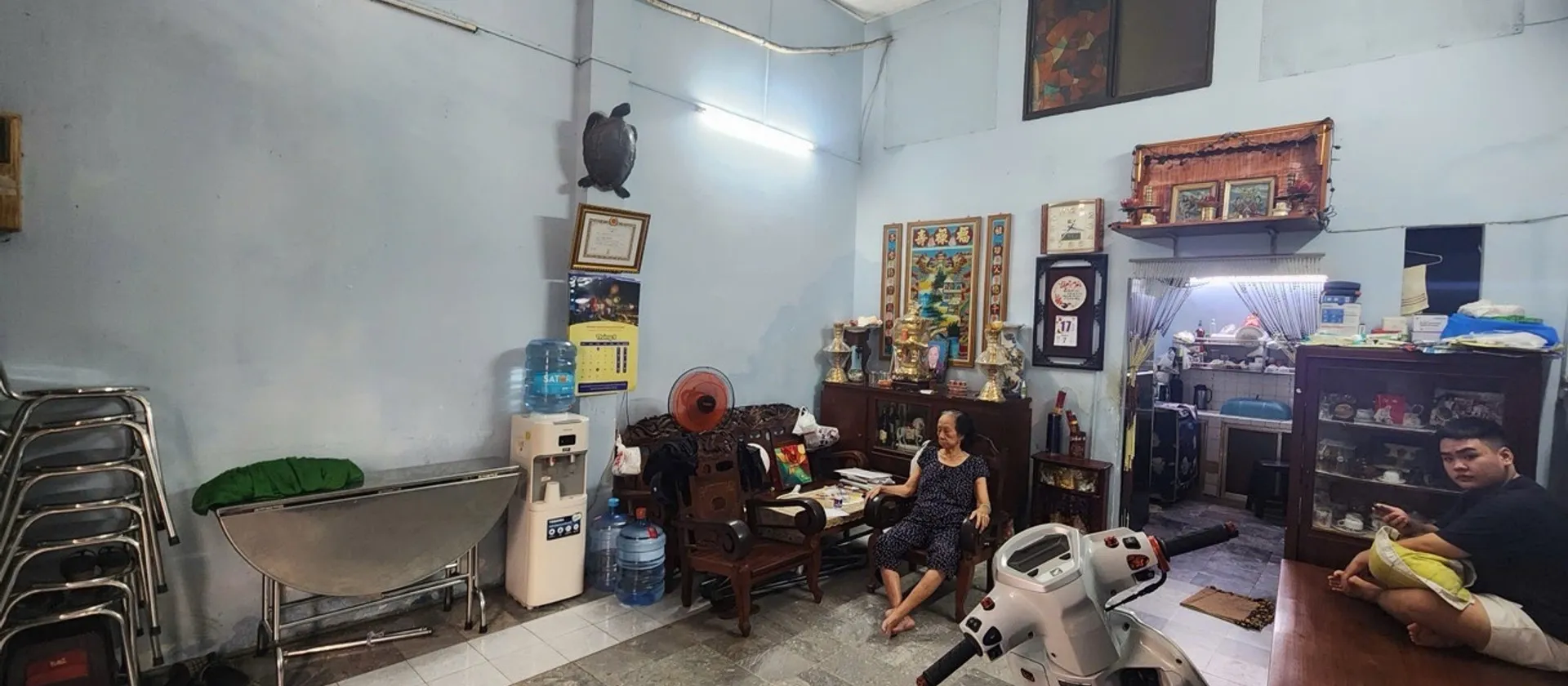 NHÀ HẺM XE TẢI THÔNG, SÁT MẶT TIỀN, LÊ THỊ RIÊNG KHU KINH DOANH SẦM UẤT CHỈ, 15.5 TỶ... Bán nhà riêng tại Bến Thành, Hồ Chí Minh 01
