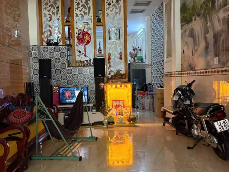 Bán nhà mặt phố 4 tầng tại Bình Trị Đông, Bình Tân, hẻm xe hơi gần mặt tiền 4x14m... Bán nhà mặt phố tại Bình Trị Đông, Hồ Chí Minh 01